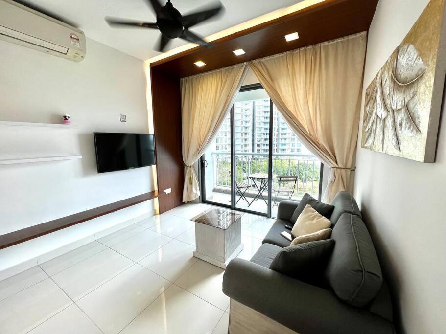 Teega Suites Puteri Harbour Iskandar Puteri #Poolview Seaview Nusajaya  Bagian luar foto
